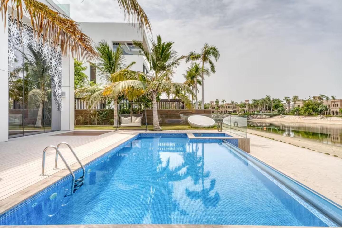 World Class Luxurious 6 Bdr In Palm Jumeriah