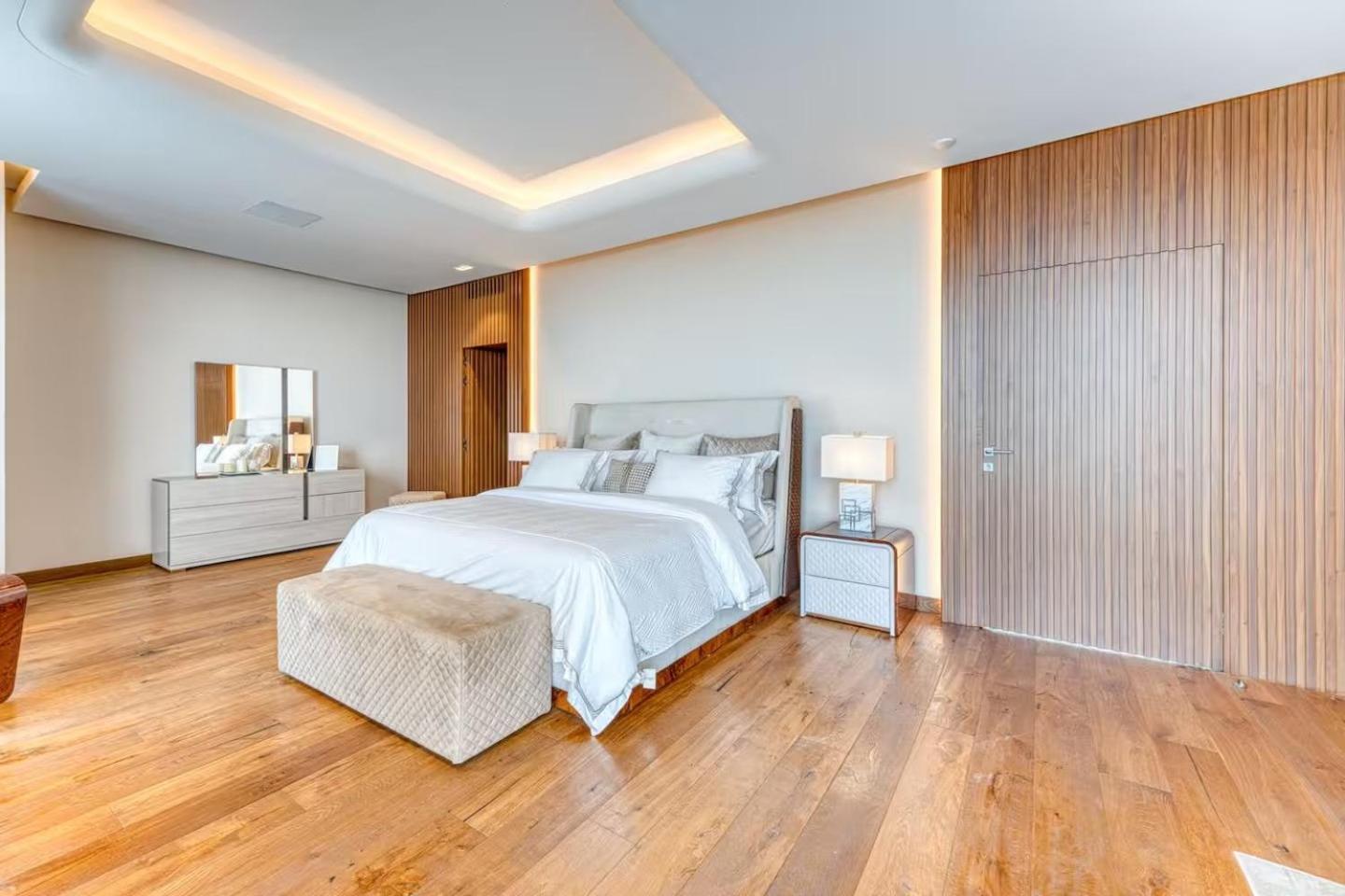 World Class Luxurious 6 Bdr In Palm Jumeriah