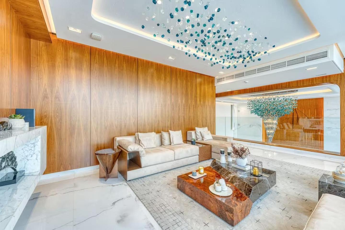 World Class Luxurious 6 Bdr In Palm Jumeriah Villa *