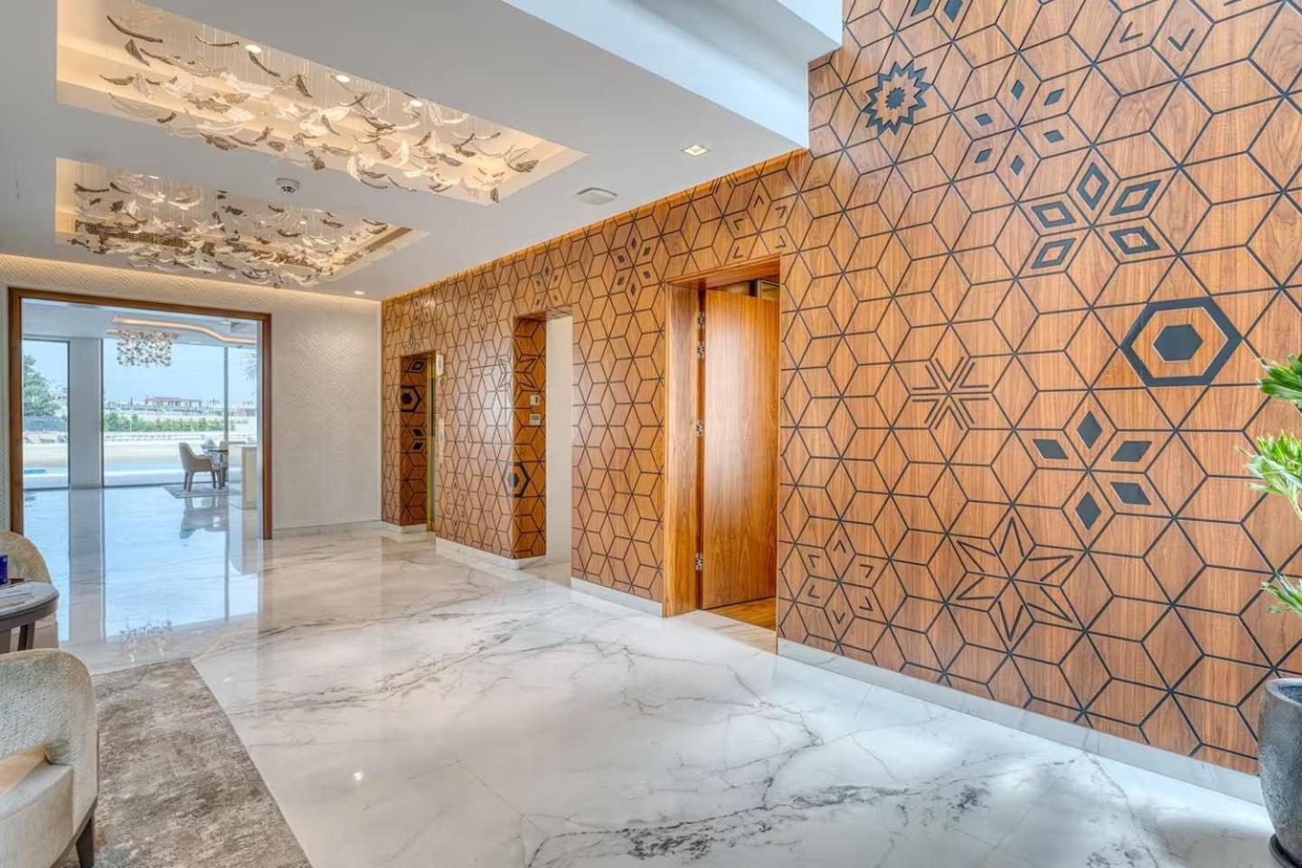 World Class Luxurious 6 Bdr In Palm Jumeriah *