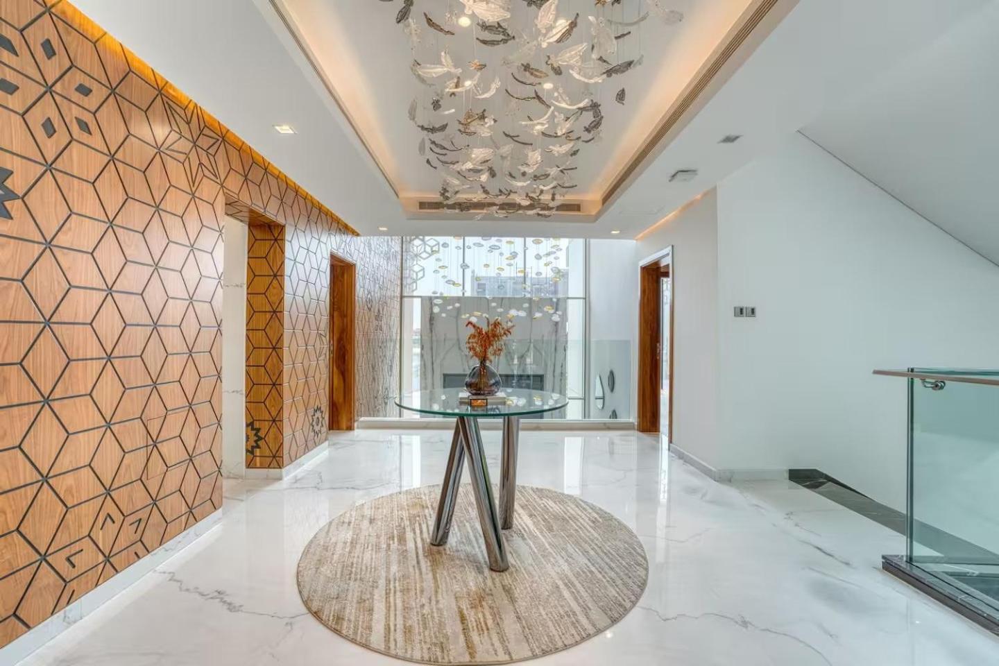 Villa World Class Luxurious 6 Bdr In Palm Jumeriah *