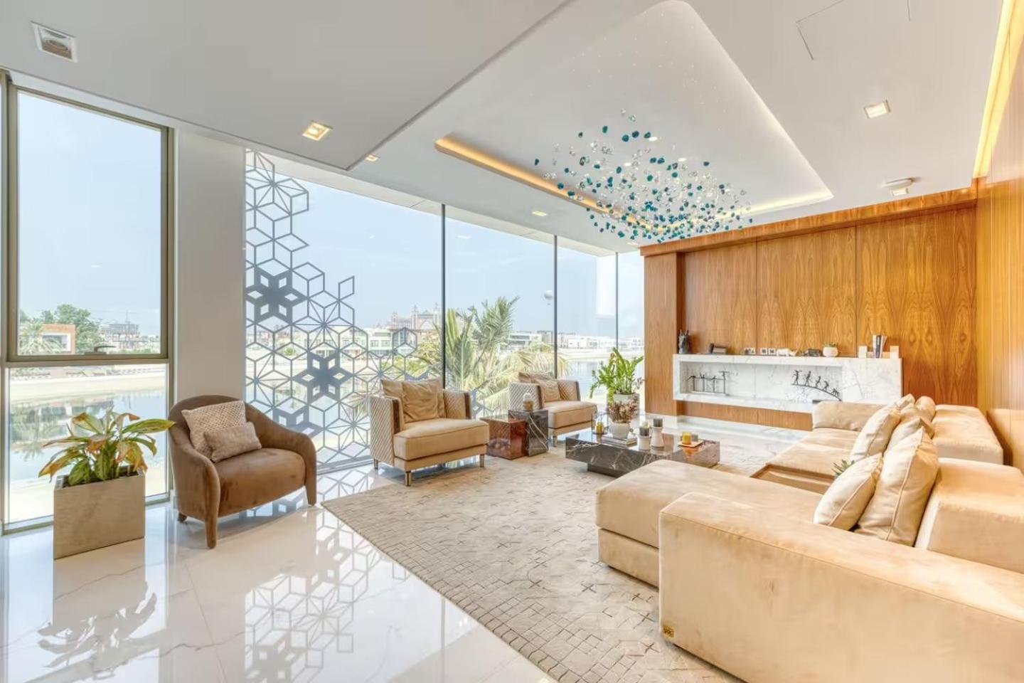 Villa World Class Luxurious 6 Bdr In Palm Jumeriah *